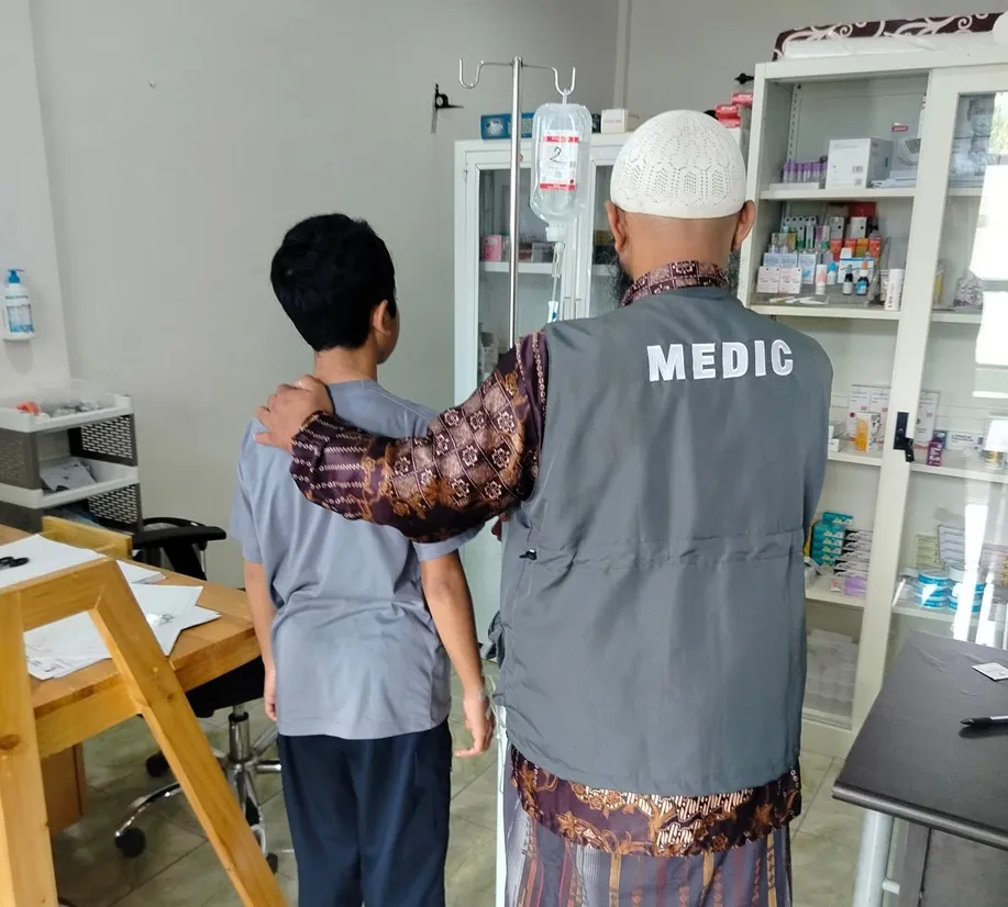 Tenaga Kesehatan Tenaga Kesehatan